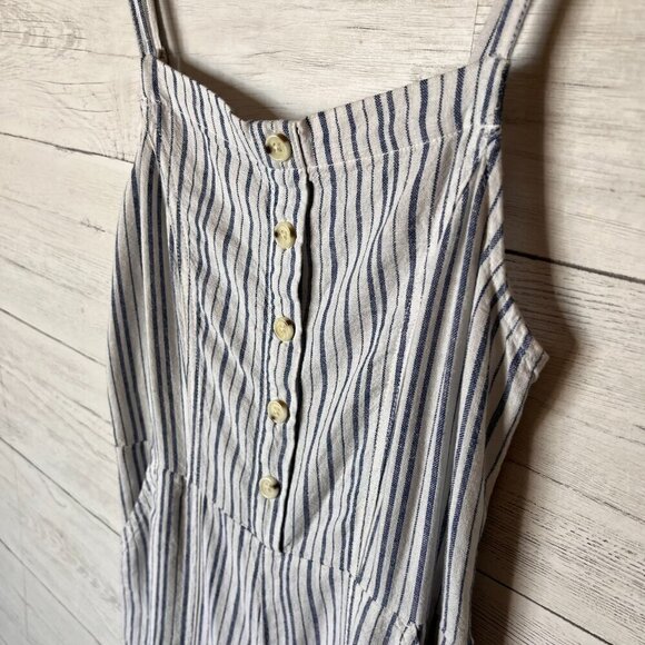 Old Navy Jumpsuit Womens SZ Small Blue & White Linen Blend Pockets Buttons Beach - Picture 9 of 15